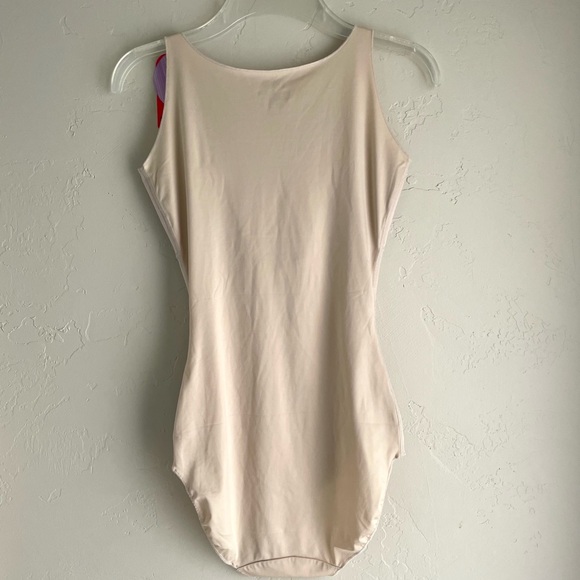 NWT Spanx Nude Bodysuit - Picture 6 of 6